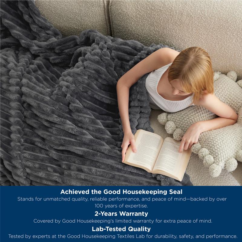 Oversized Cloud Blanket