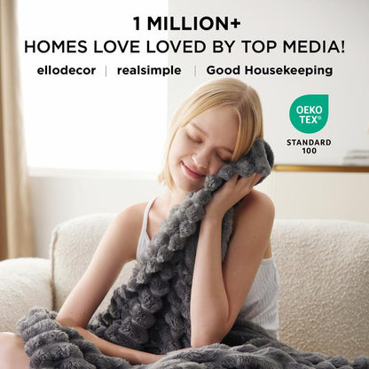 Oversized Cloud Blanket